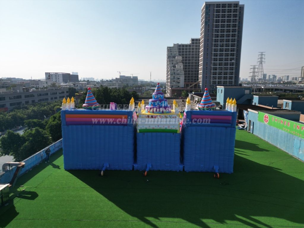 GF2-352 Birthdays Theme Inflatable Park