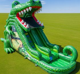T8-5522 Crocodile Theme Inflatable Water Slide