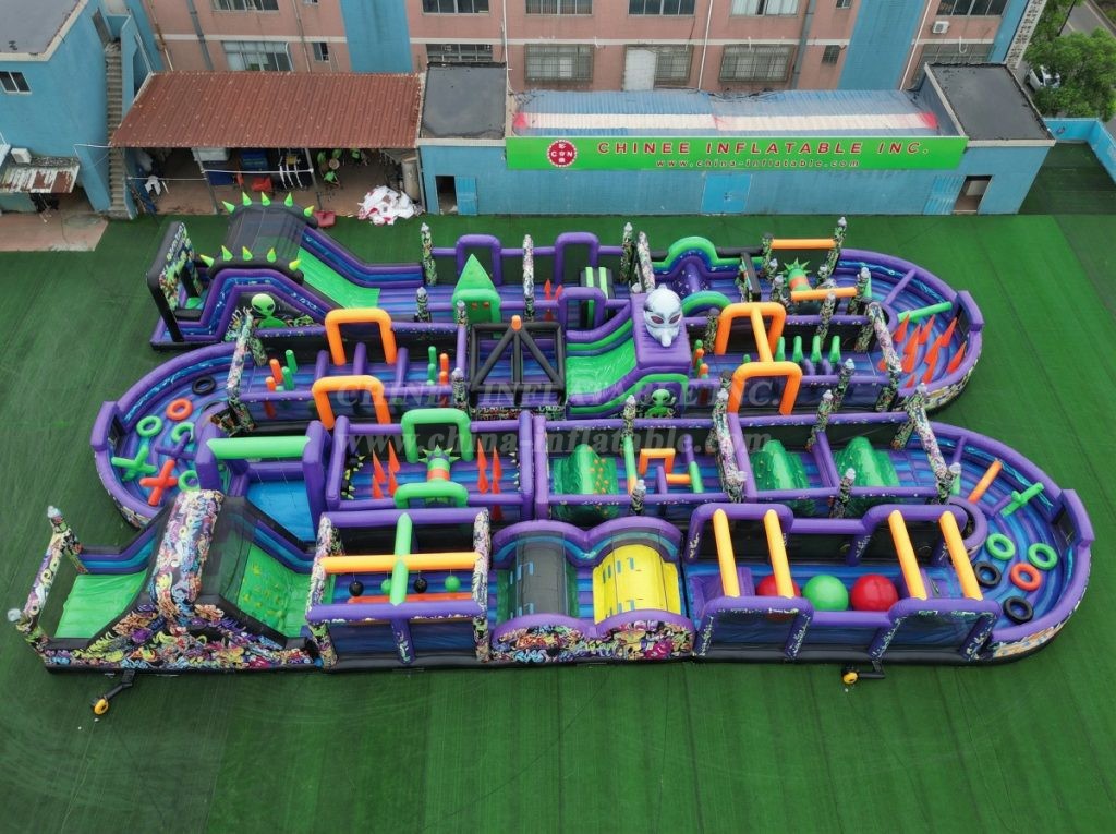 CR2-259 Alien Theme Challenging Run Giant Inflatable Obstacle Courses