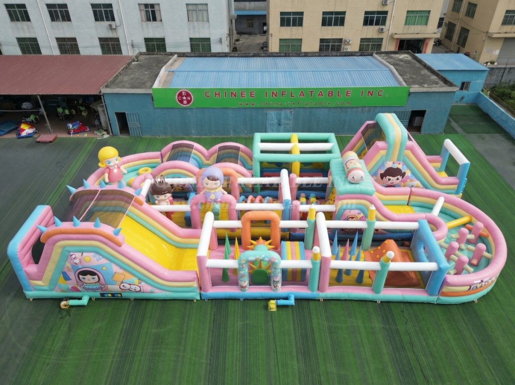 CR2-423 Pop Mart Theme Challenging Run Giant Inflatable Obstacle Courses