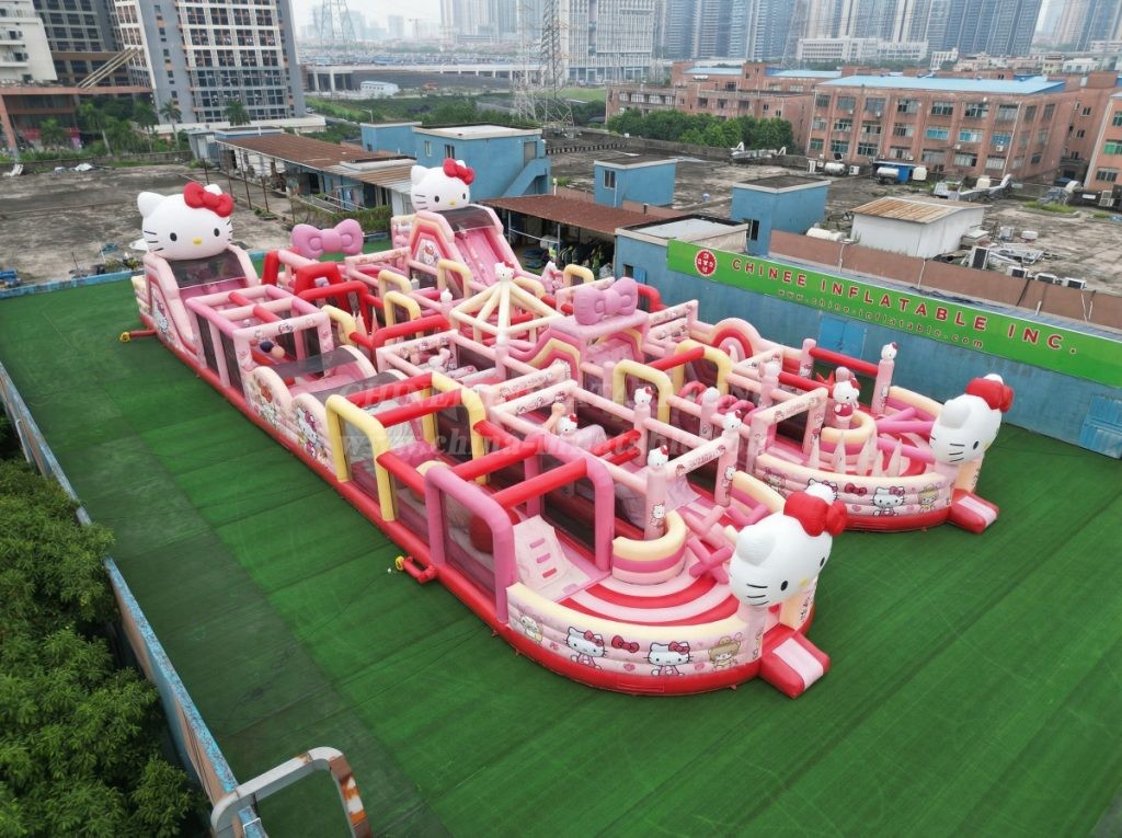CR2-52 Hello Kitty Theme Challenging Run Giant Inflatable Obstacle Courses