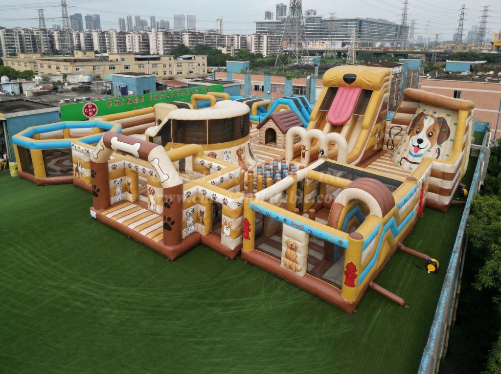 GF3-135 Dog Theme Inflatable Park