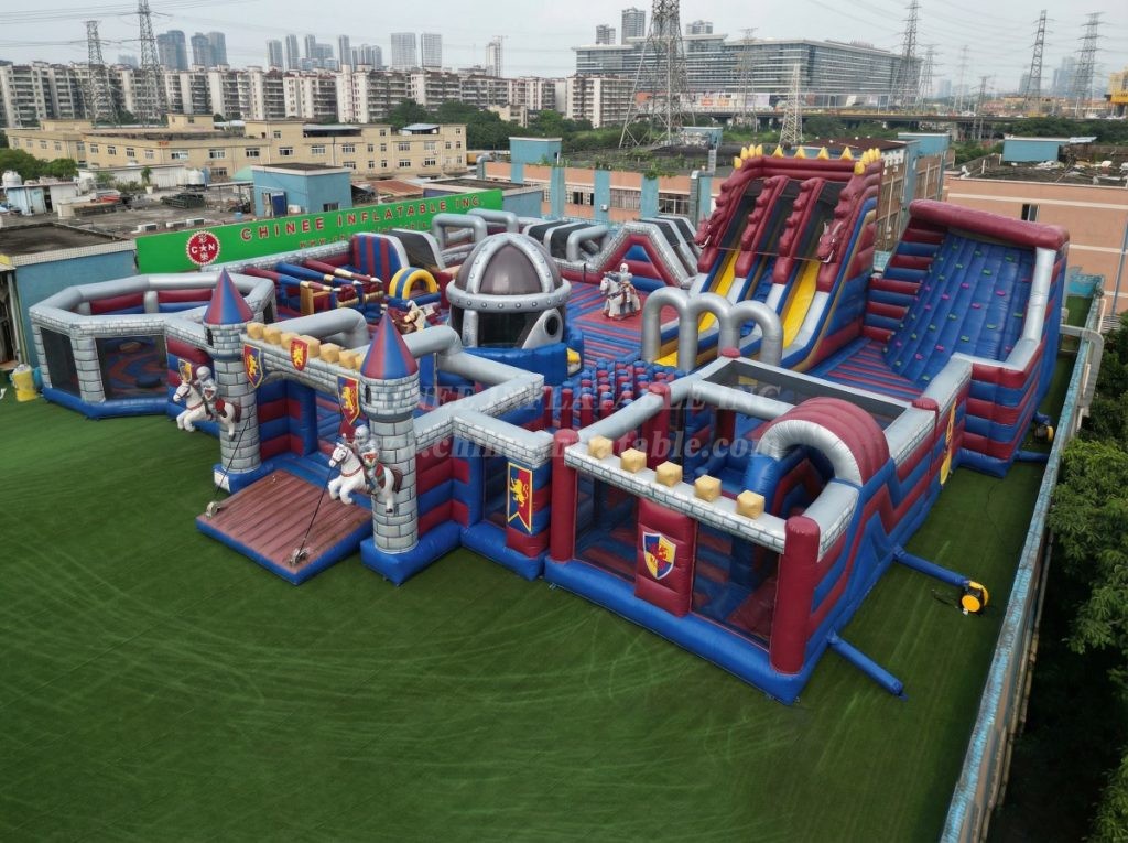 GF3-173 Knight Theme Inflatable Park