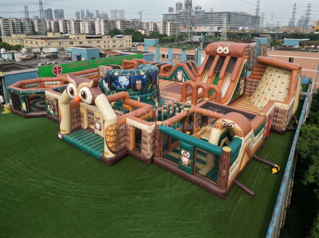 GF3-201 Owl Theme Inflatable Park