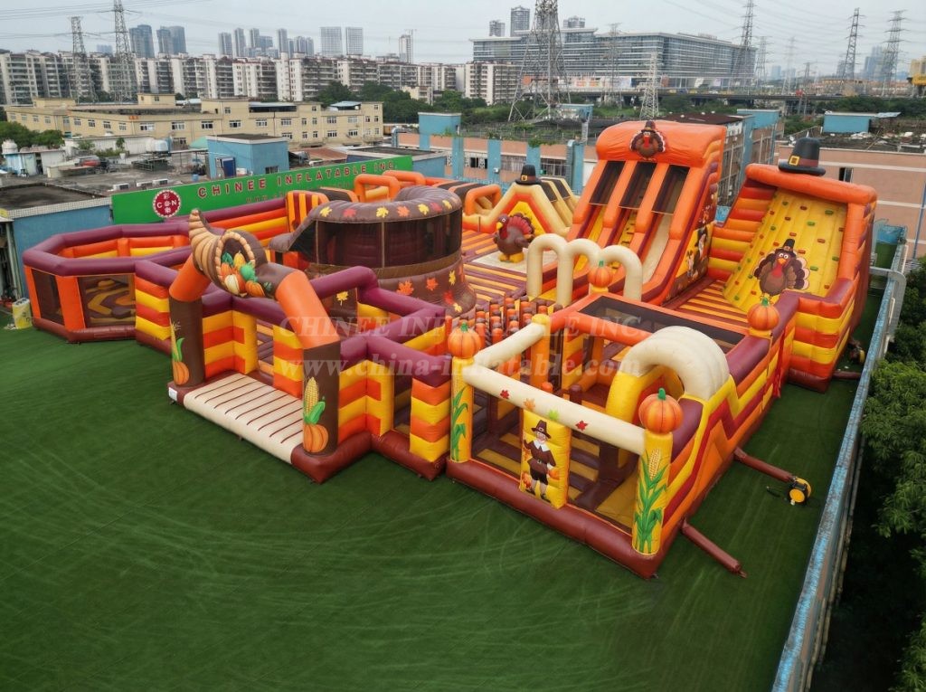 GF3-246 Thanksgiving Theme Inflatable Park