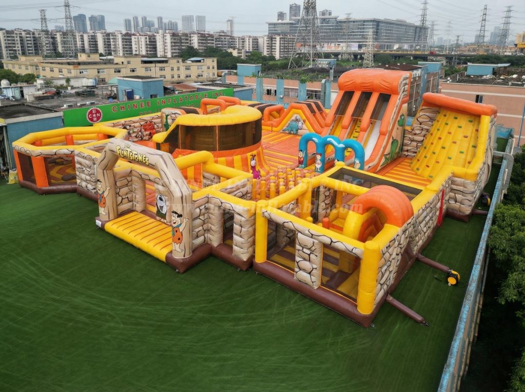 GF3-248 The Flintstones Theme Inflatable Park