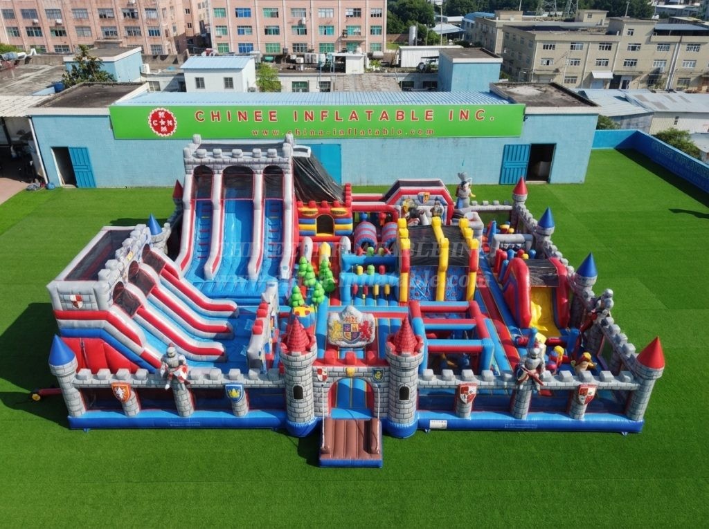 GF3-541 Knight Theme Inflatable Park
