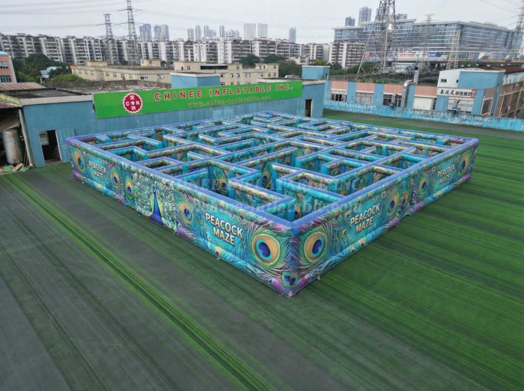 MAZE1-111 Peacock Theme Inflatable Maze