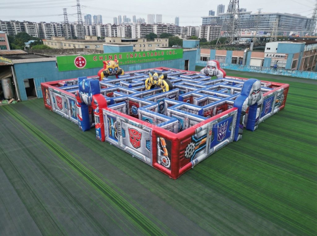 MAZE1-171 Transformers Theme Inflatable Maze