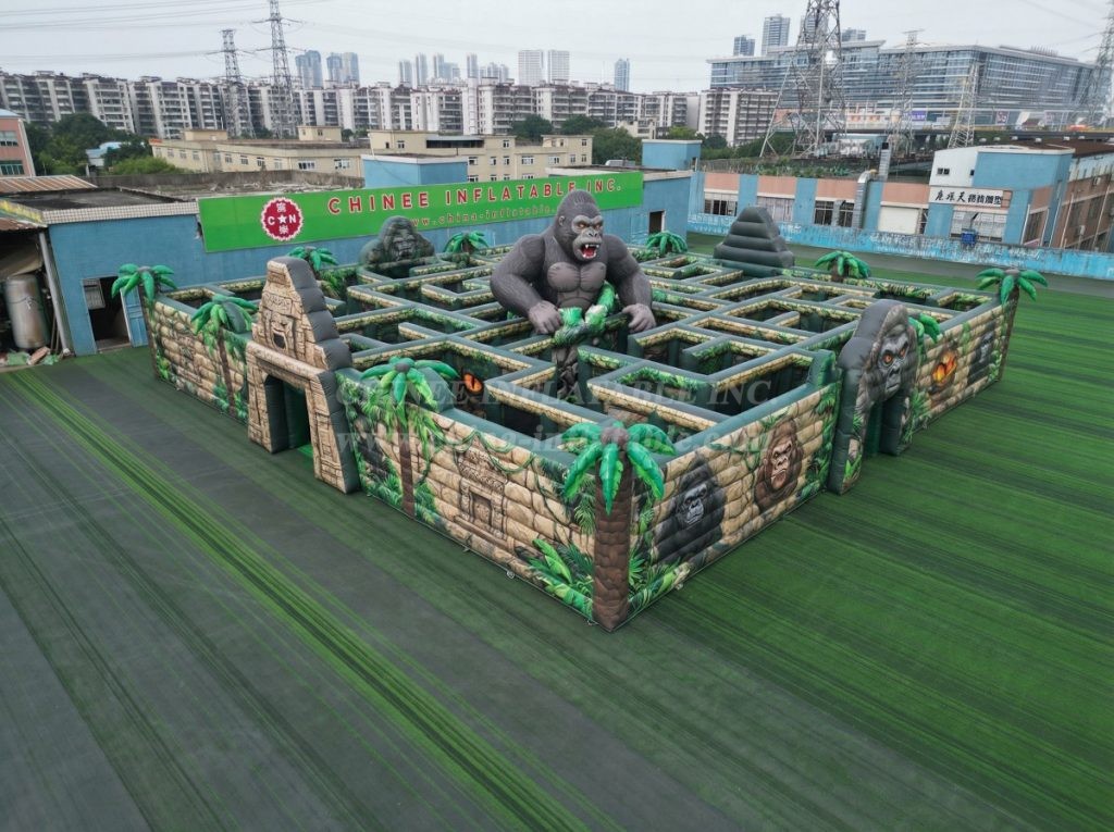 MAZE1-78 King Kong Theme Inflatable Maze