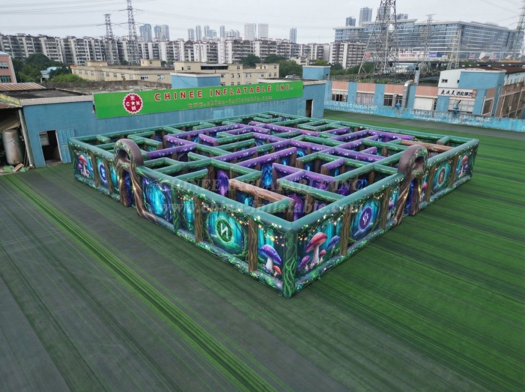 MAZE1-86 Magic Forest Theme Inflatable Maze