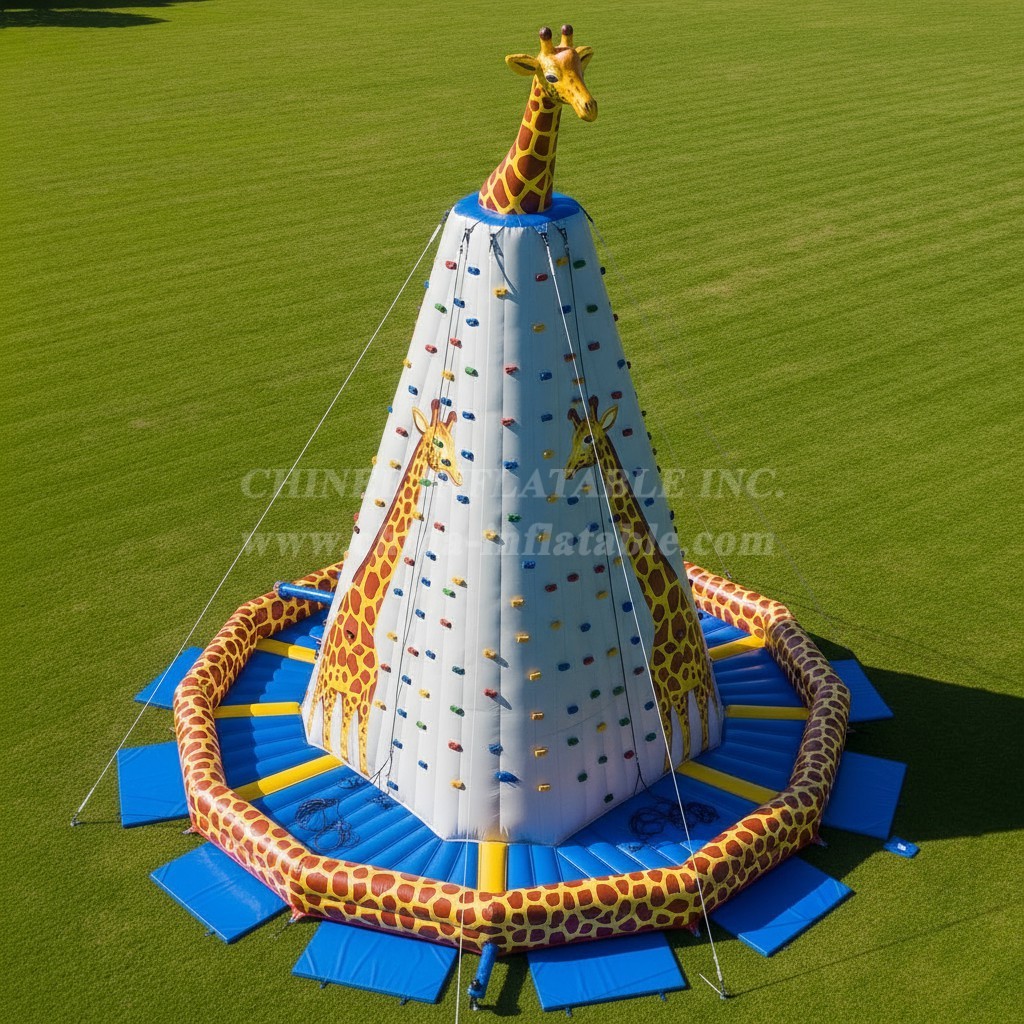 T11-4605 Giraffe Theme Inflatable Climbing Wall