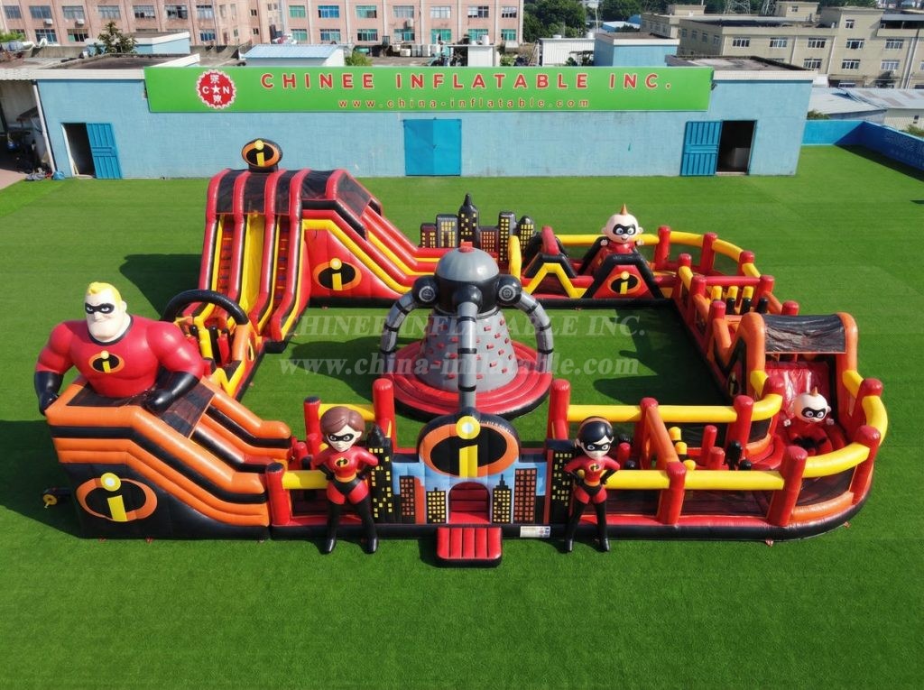 CR2-483 The Incredibles Theme Inflatable Challenging Run