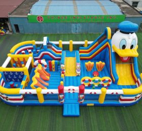 GF3-595 Donald Duck Theme Inflatable Park