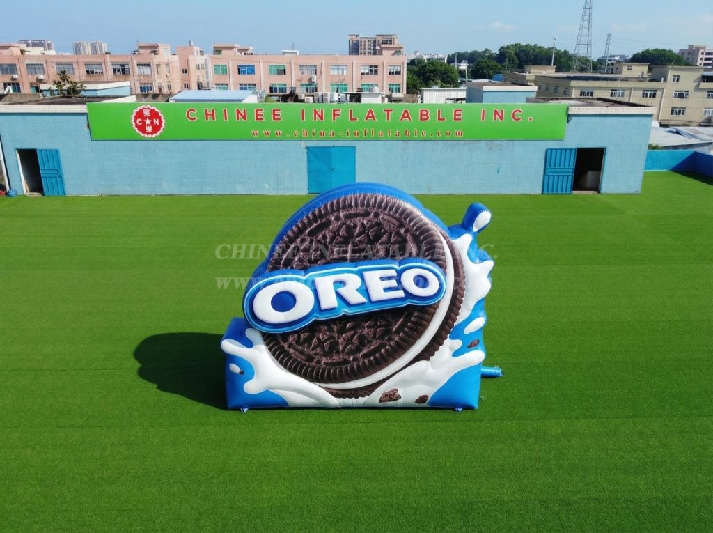 S4-2093 Oreo Inflatable Advertising Sign