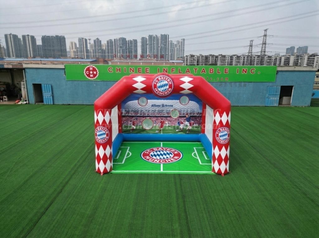 T11-7054 Bayern Munich Theme Inflatable Football Shoot Out Game