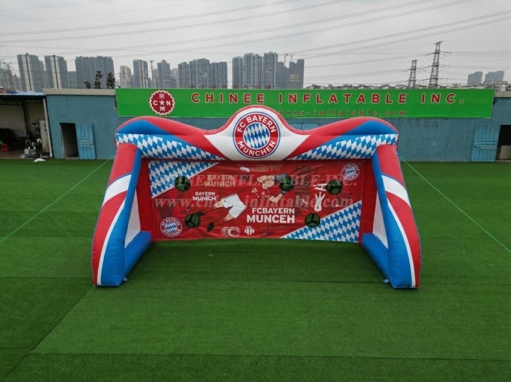 T11-7056 Bayern Munich Theme Inflatable Football Shoot Out Game