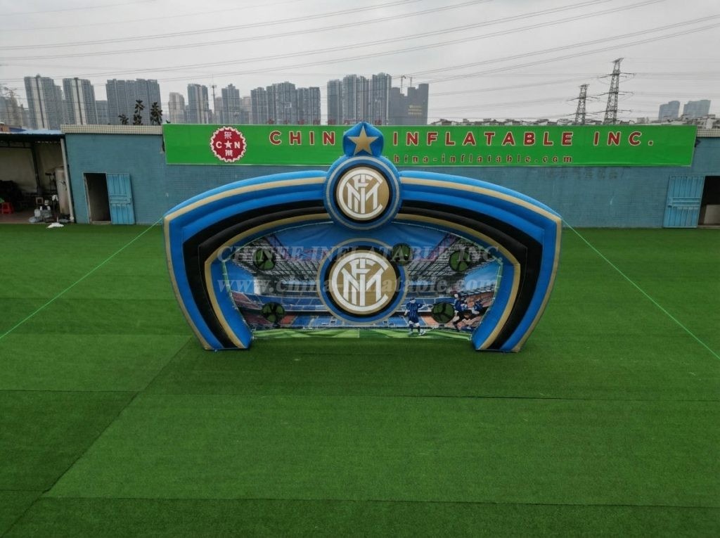 T11-7165 Inter Milan Theme Inflatable Football Shoot Out Game