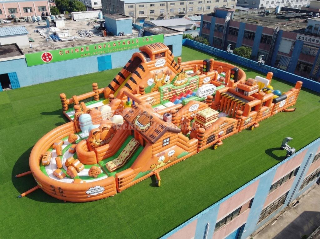 CR2-497 Garfield Theme Ginat Inflatable Obstacle Courses Challenging Run