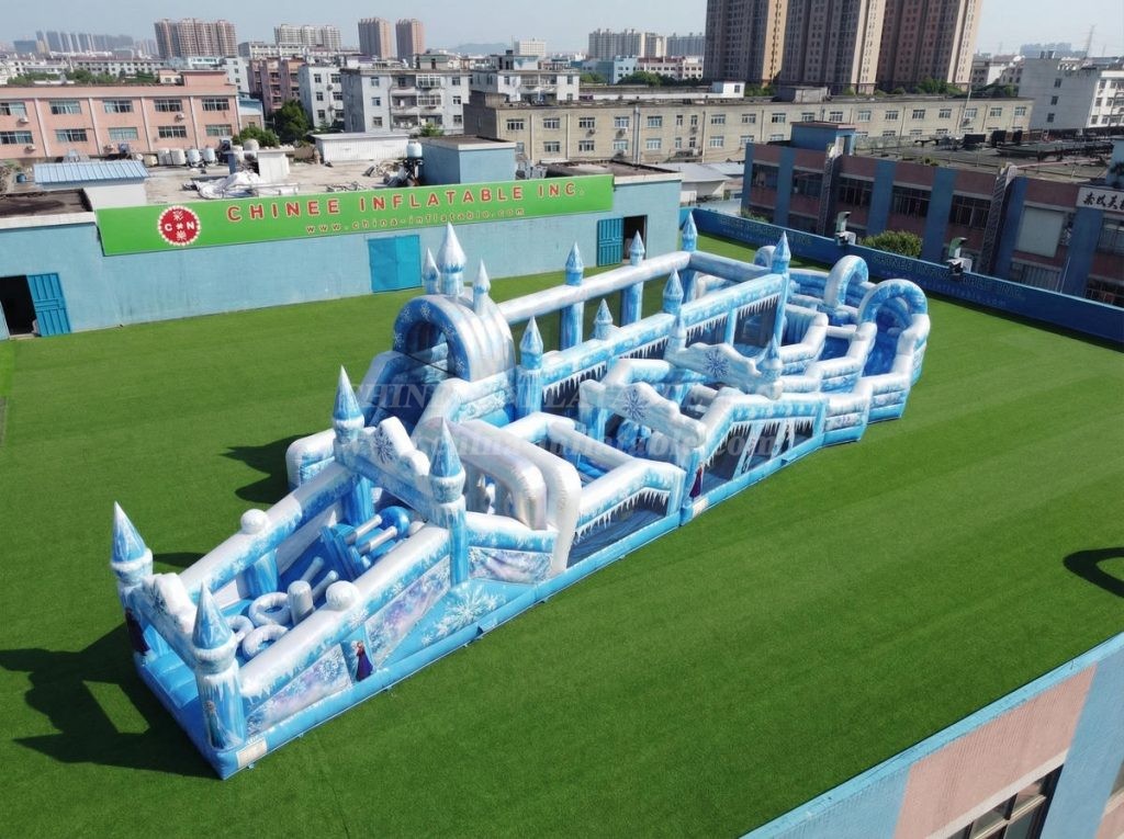 CR2-640 Frozen Theme Giant Obstacle Course Challenging Run
