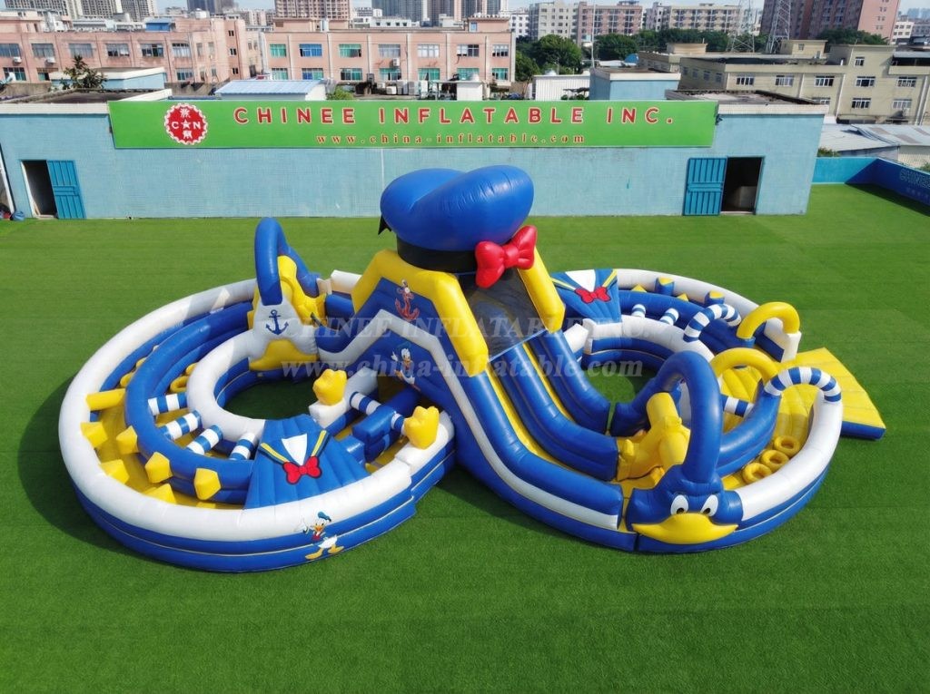 CR2-942 Donald Duck Theme Ginat Inflatable Obstacle Courses Challenging Run