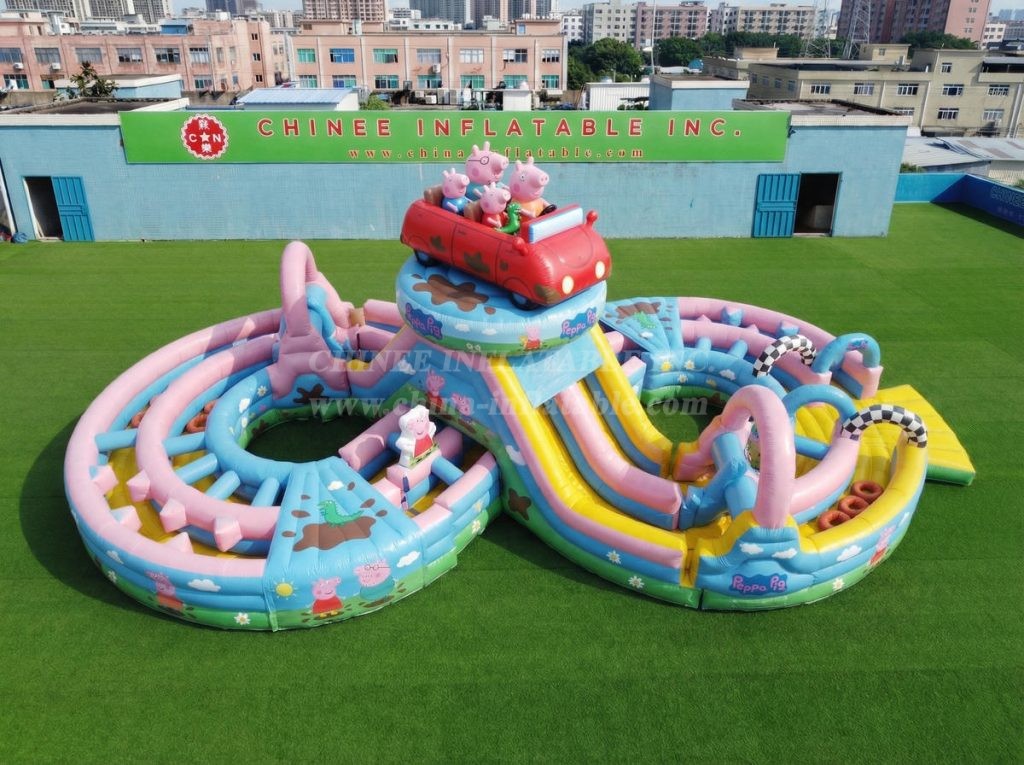 CR2-961 Peppa Pig Theme Ginat Inflatable Obstacle Courses Challenging Run