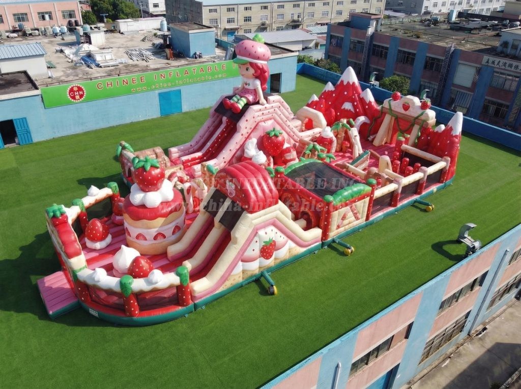 GF3-1036 Strawberry Shortcake Theme Inflatable Playground