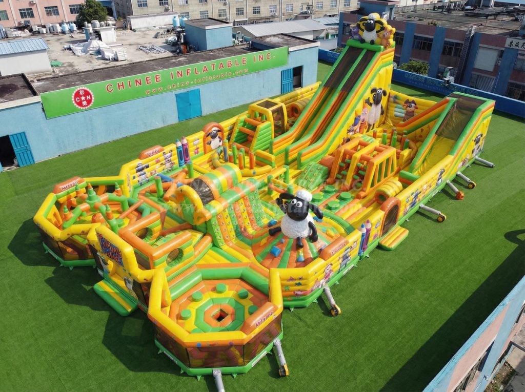 GF3-1119 Timmy Time Theme Inflatable Park