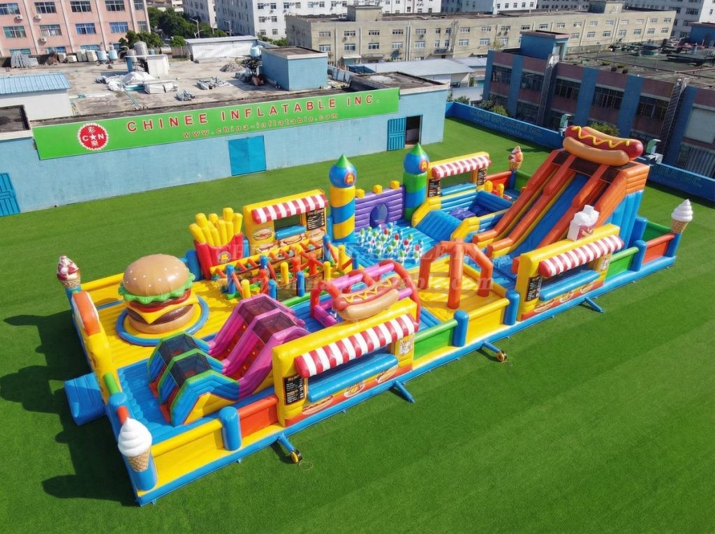 GF3-1143 Food Trucks Theme Inflatable Park