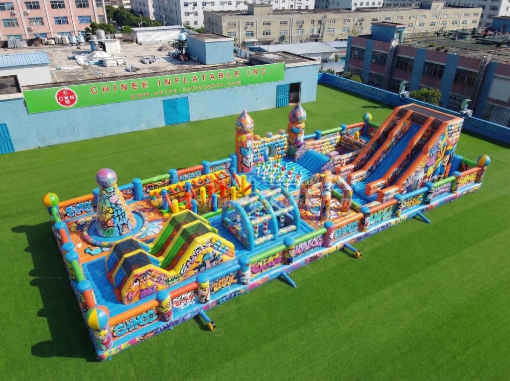 GF3-1144 Graffiti Theme Inflatable Park