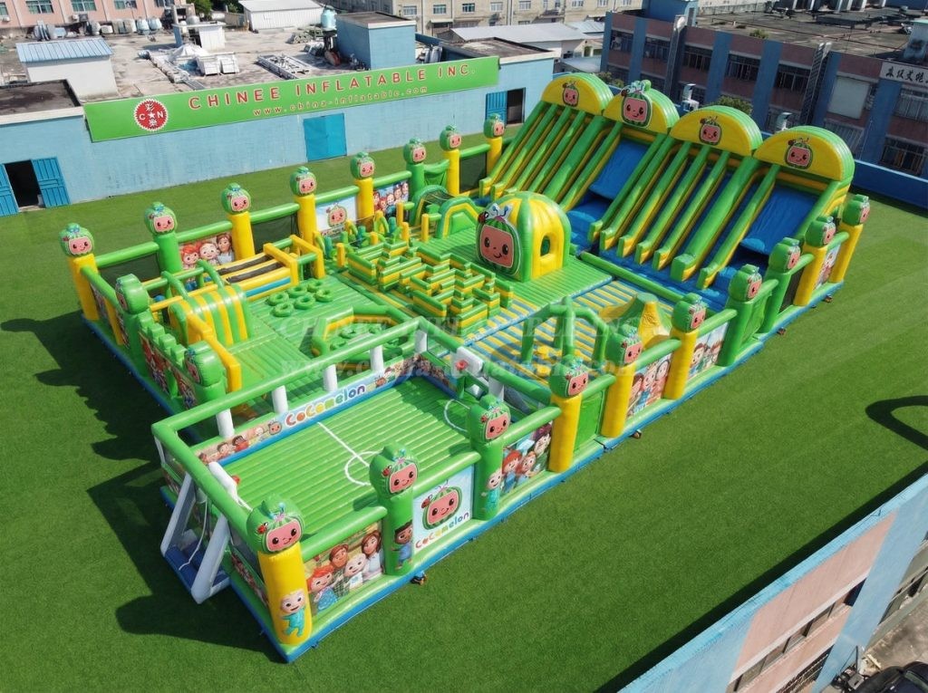 GF3-654 Cocomelon Theme Giant Inflatable Park