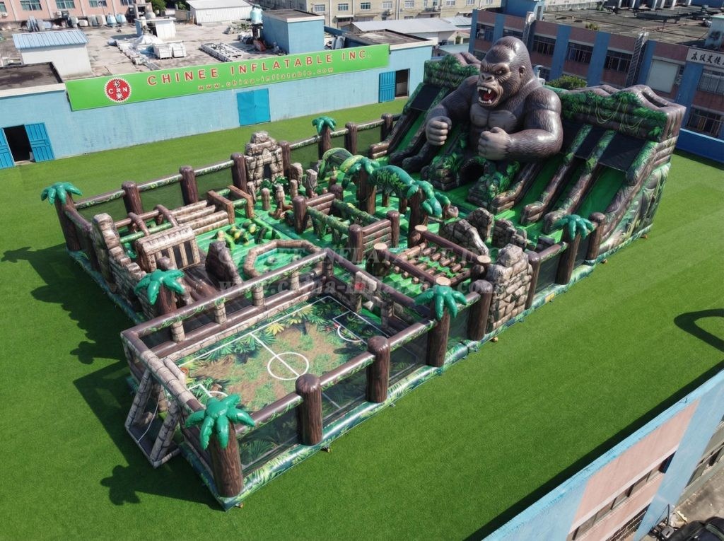 GF3-665 King Kong Theme Giant Inflatable Park