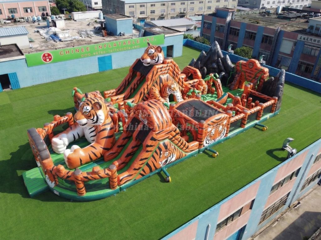 GF3-719 Tiger Theme Inflatable Playground