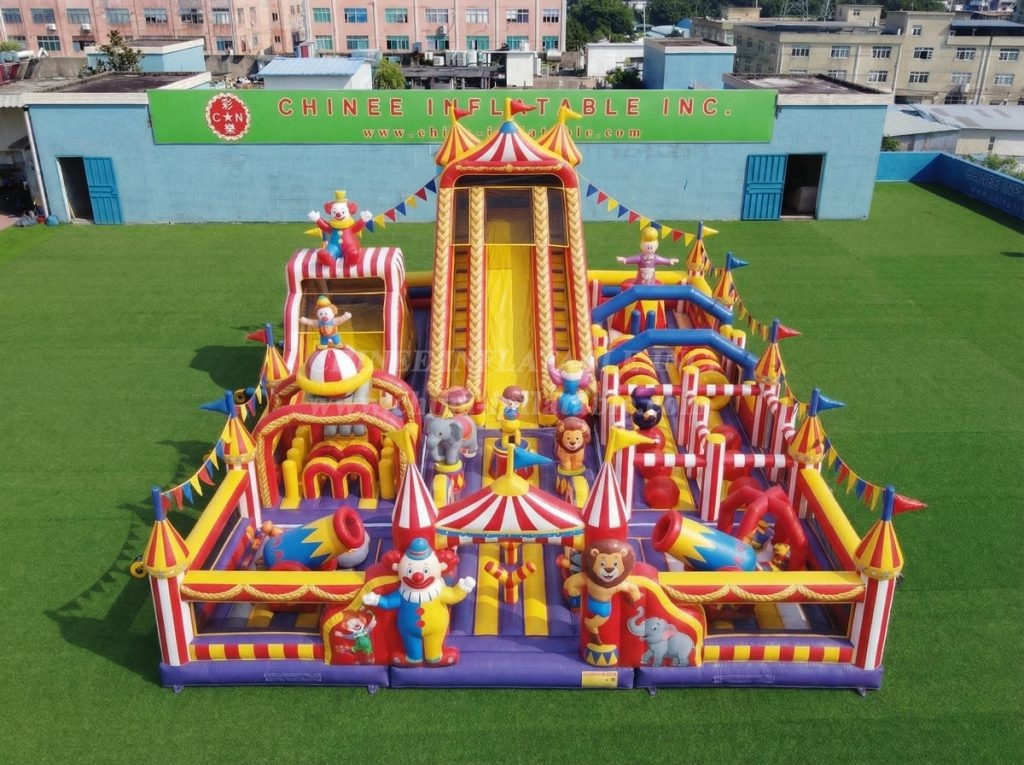 GF3-739 Circus Theme Inflatable Playground