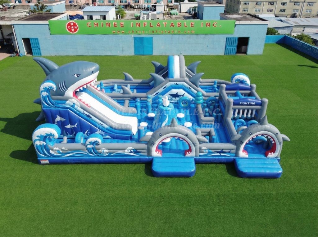 GF3-820 Shark Theme Inflatable Playground