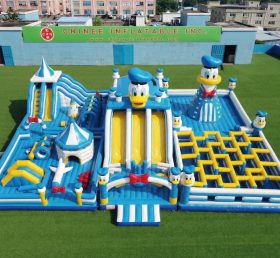 GF3-901 Donald Duck Theme Inflatable Park