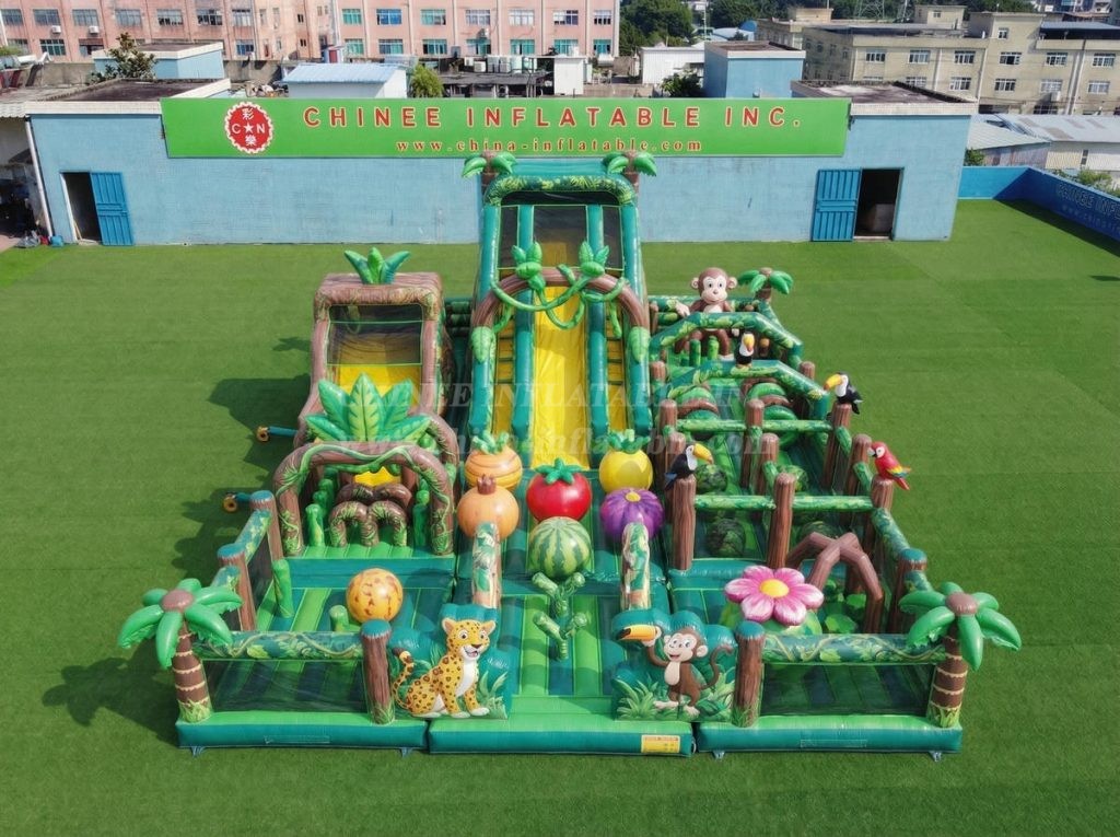 GF3-957 Jungle Theme Inflatable Playground