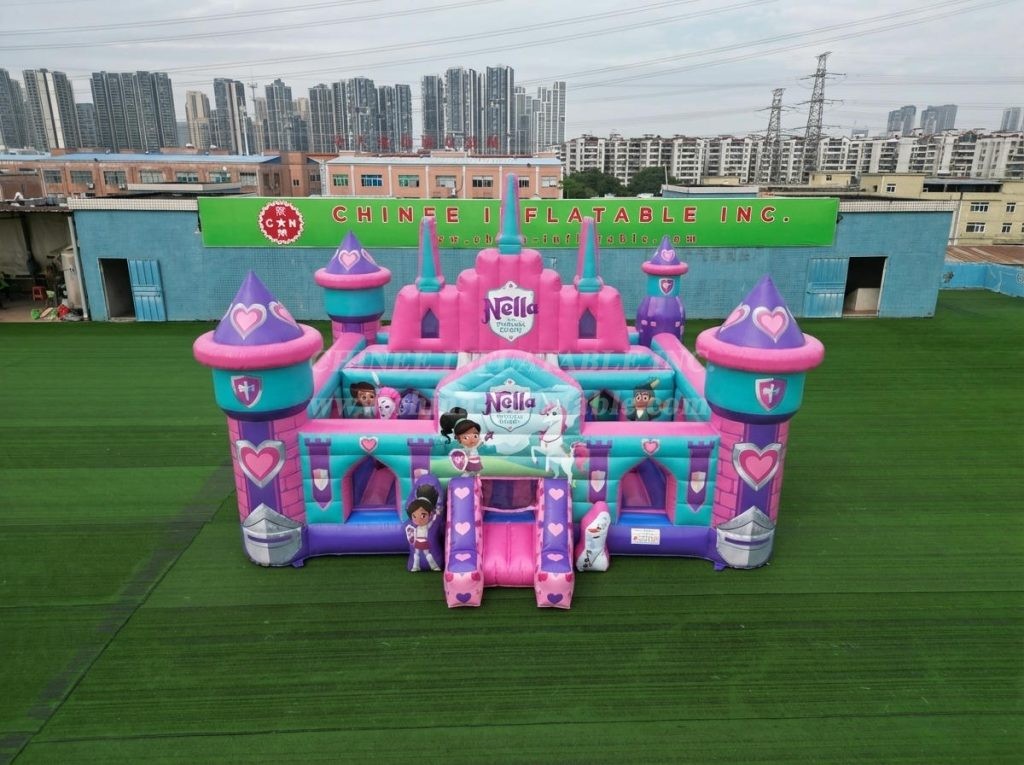 T5-3186 Nella Knight Theme Inflatable Castle