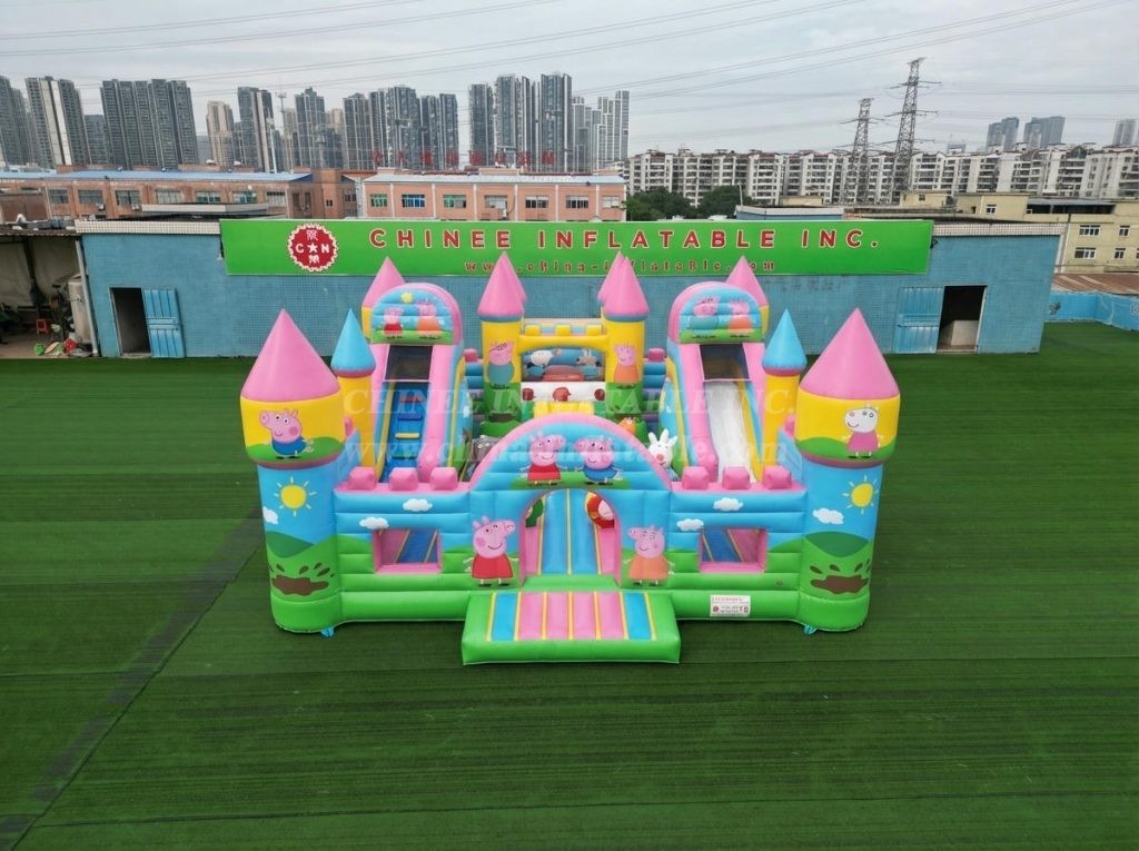 T5-3193 Peppa Pig Theme Inflatable Castle