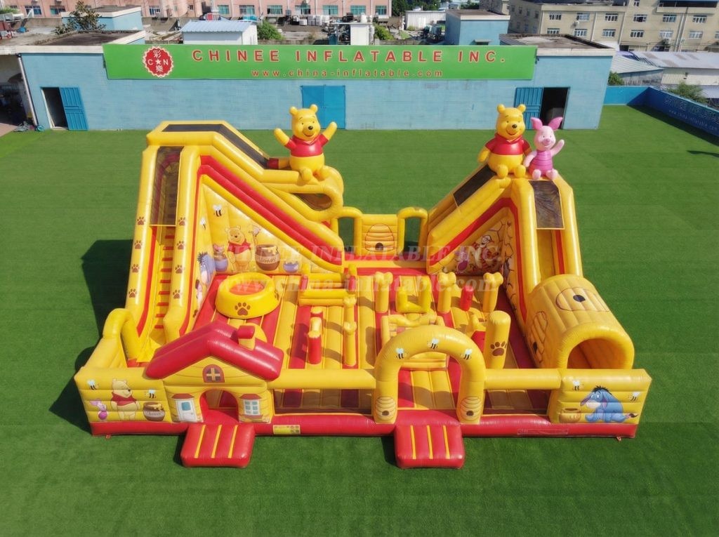 T6-7040 Winnie The Pooh Theme Inflatable Amusement