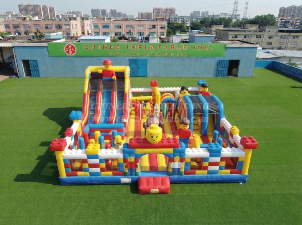 T6-7083 Lego Theme Inflatable Amusement