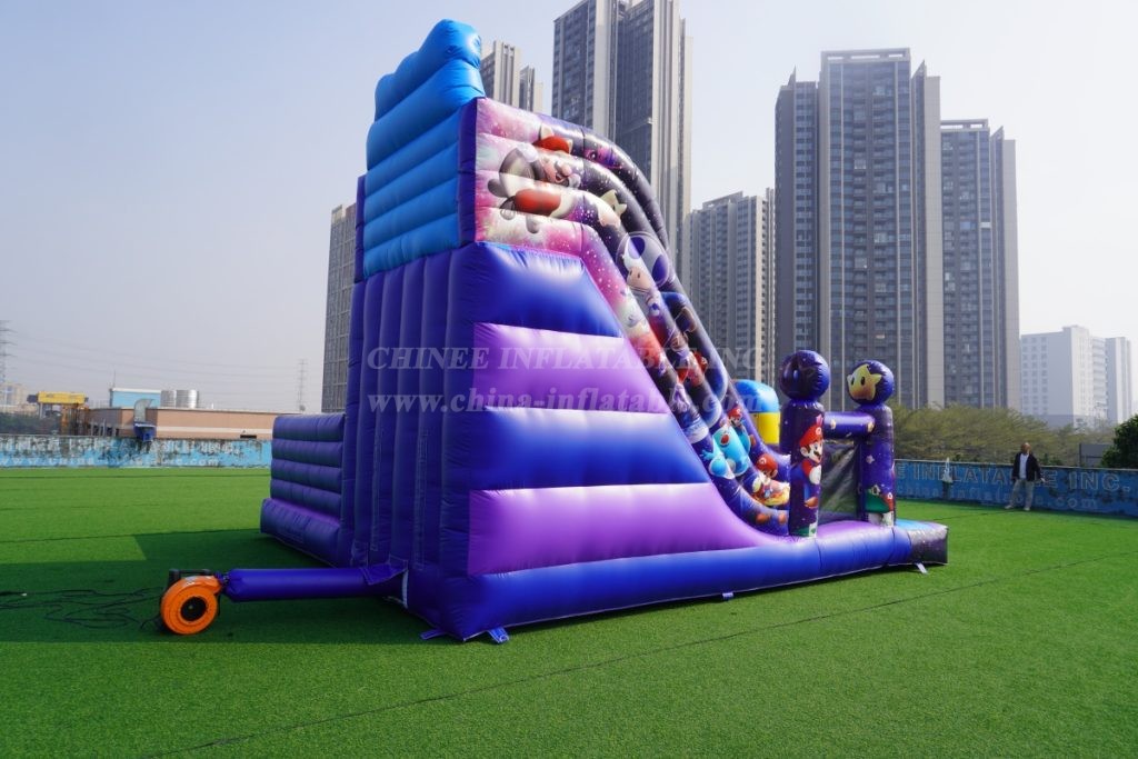 T8-1771 Super Mario-themed inflatable castle with slide
