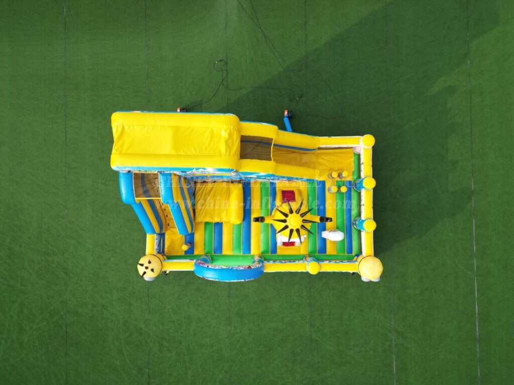 T6-8488 Minions themed Inflatable FunCity