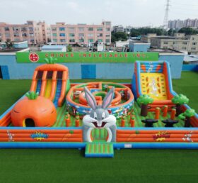 GF3-1475 Looney Tunes Theme Inflatable Playground