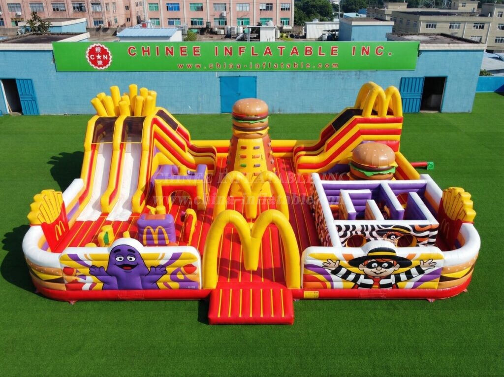 GF3-1479 McDonald Theme Inflatable Playground