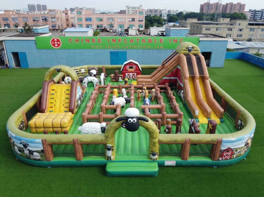 GF3-1507 Shaun The Sheep Theme Inflatable Playground