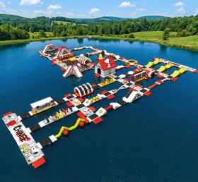 S651 Snoopy Theme Inflatable Water Park