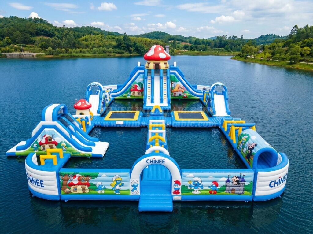 S657 The Smurfs Theme Inflatable Water Park