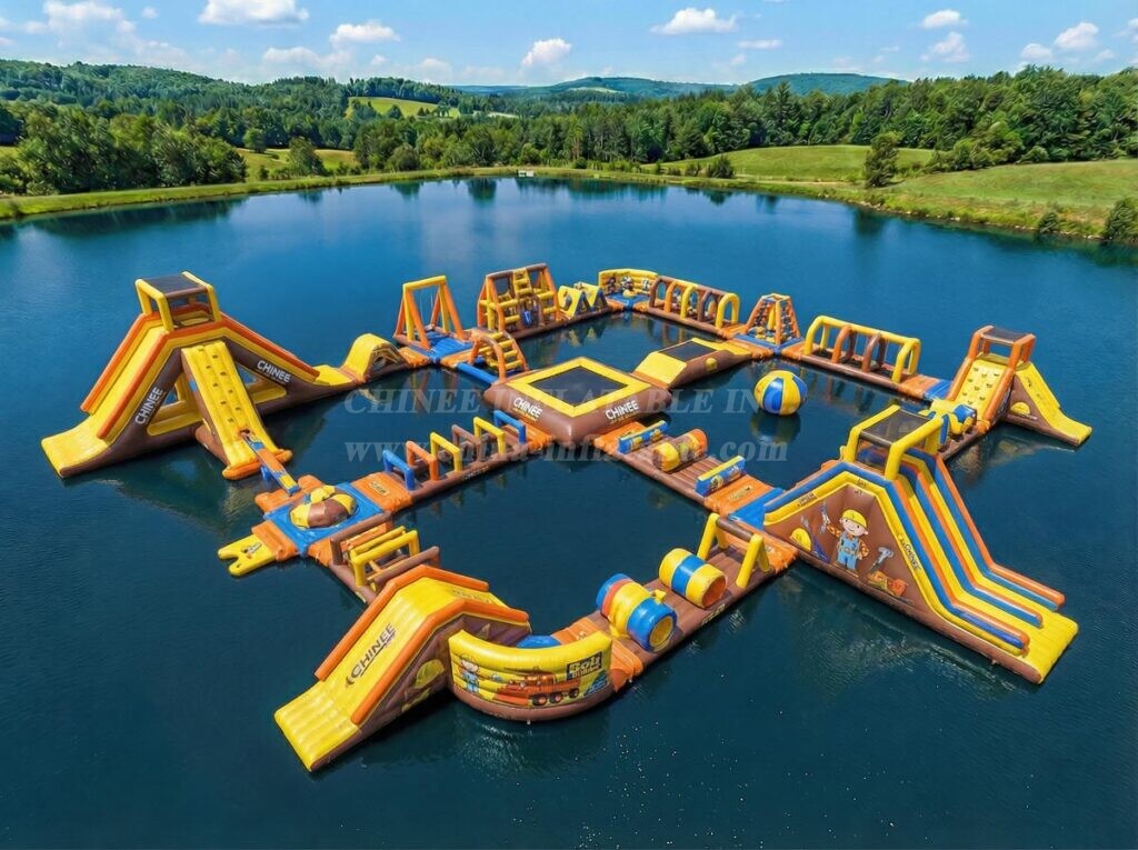 S670 Bob The Builder Theme Inflatable Water Park