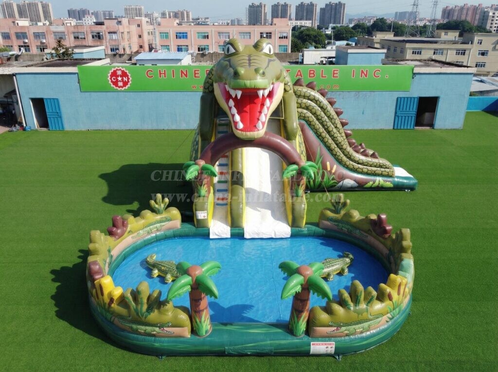 T8-6128 Crocodile Theme Inflatable Water Slide